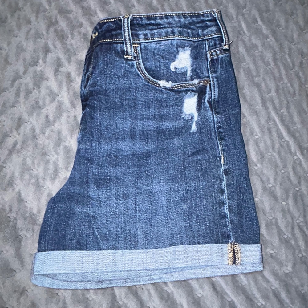 Old Navy High Rise Distressed Cuffed Denim Shorts Dark Wash Size 12 - Picture 5 of 6